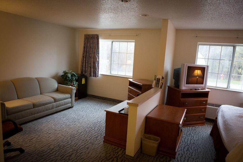 Regency Inn & Suites Anoka Eksteriør billede
