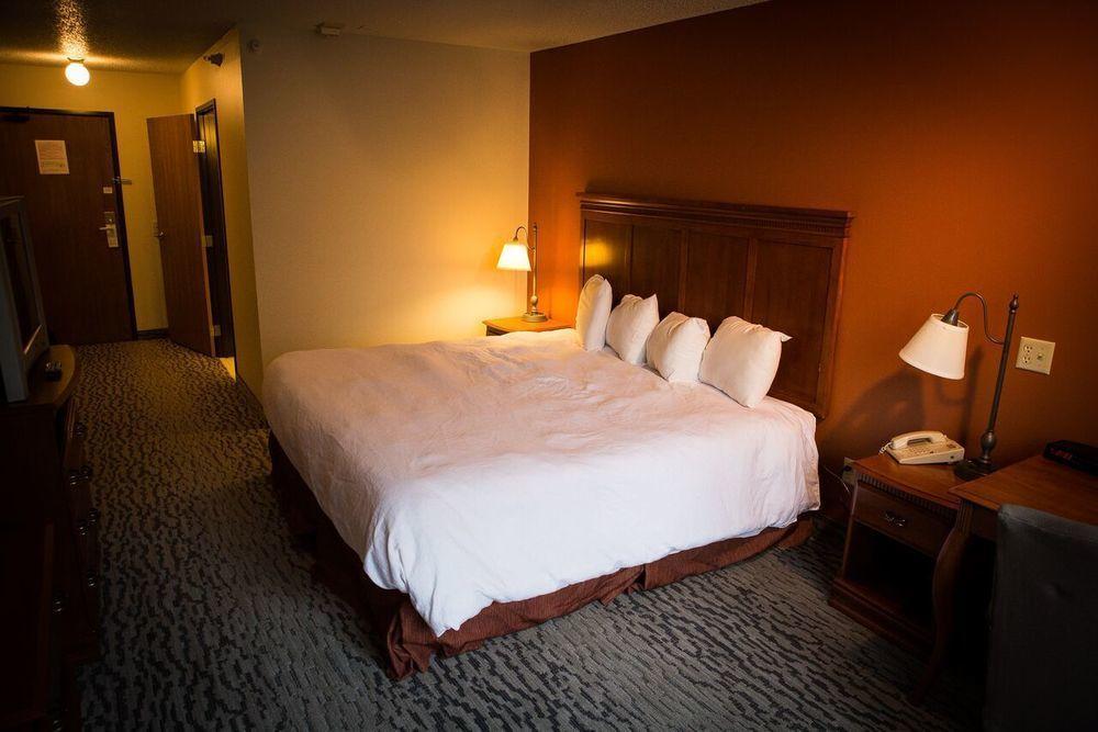 Regency Inn & Suites Anoka Eksteriør billede