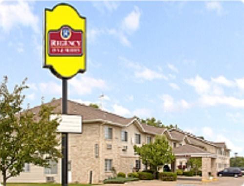 Regency Inn & Suites Anoka Eksteriør billede
