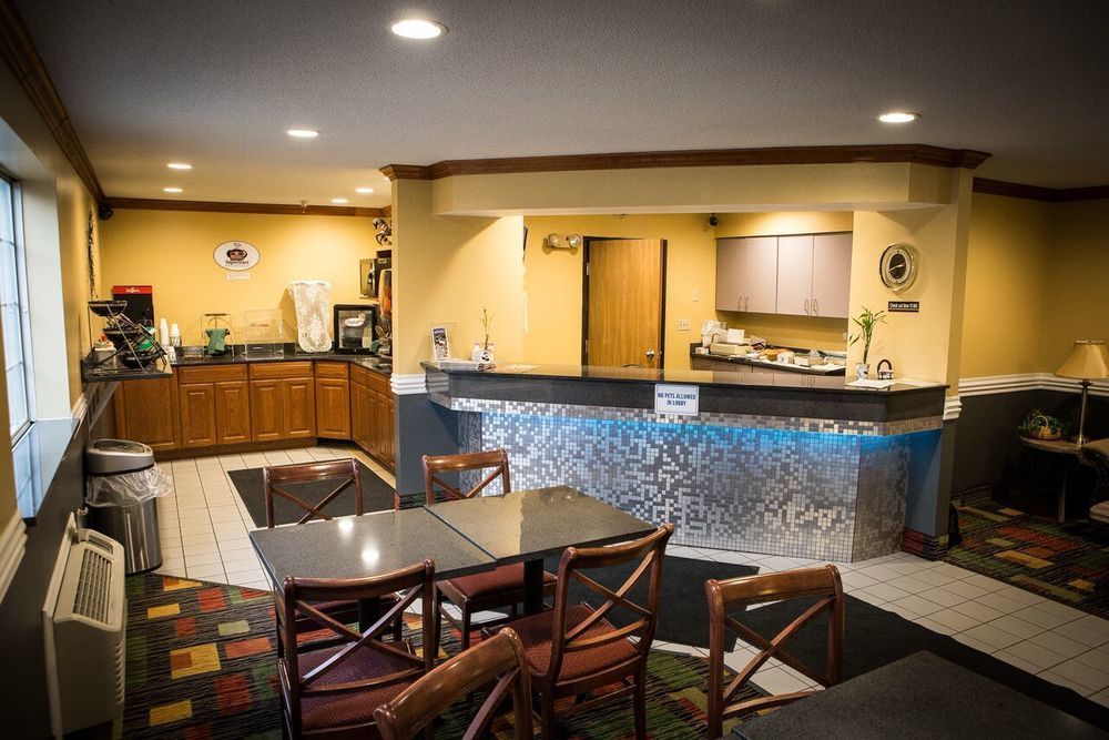 Regency Inn & Suites Anoka Eksteriør billede